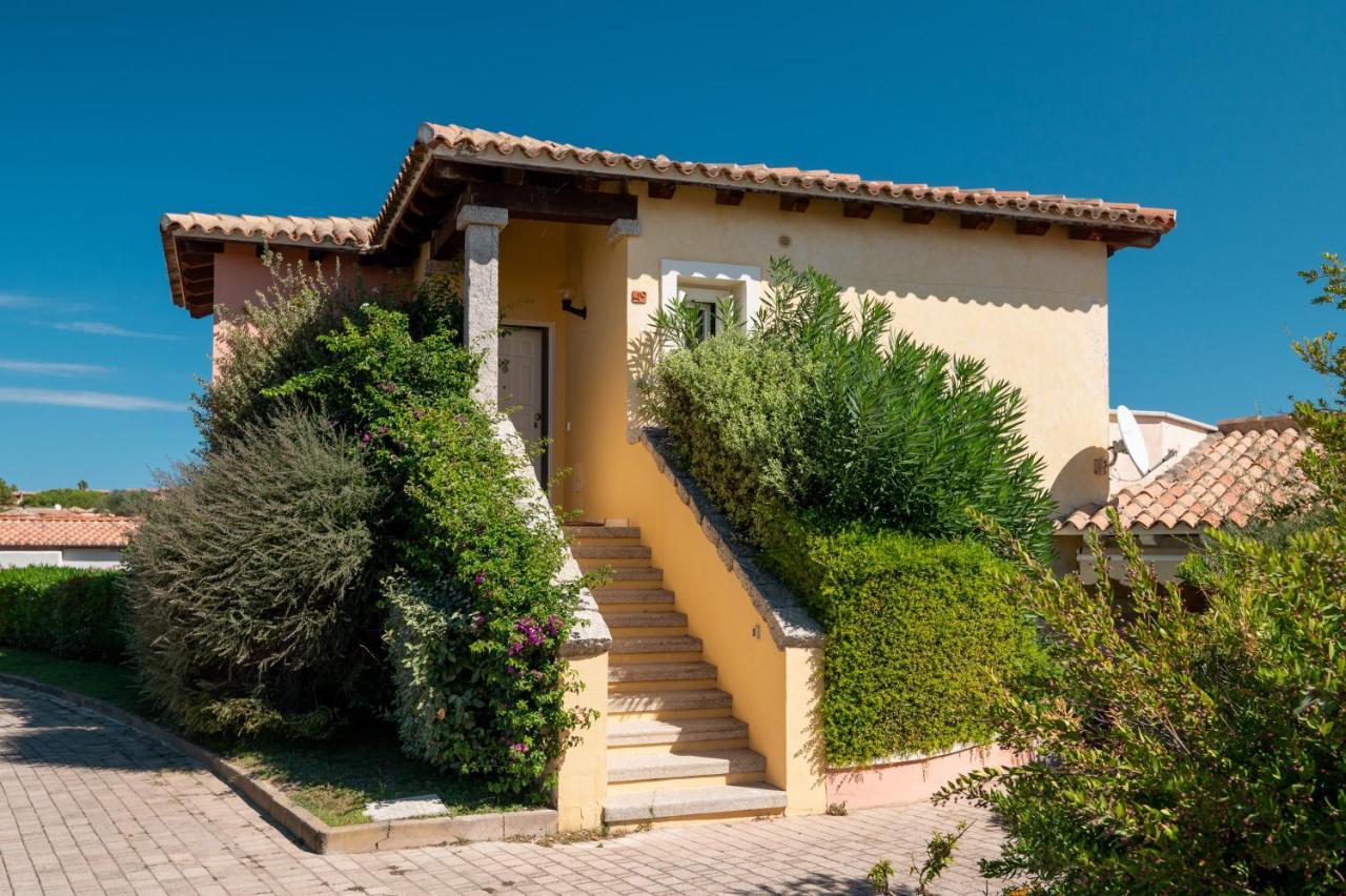 S'Abba Seafront Apartments - Your House In Sardinia Golfo Aranci Exterior photo