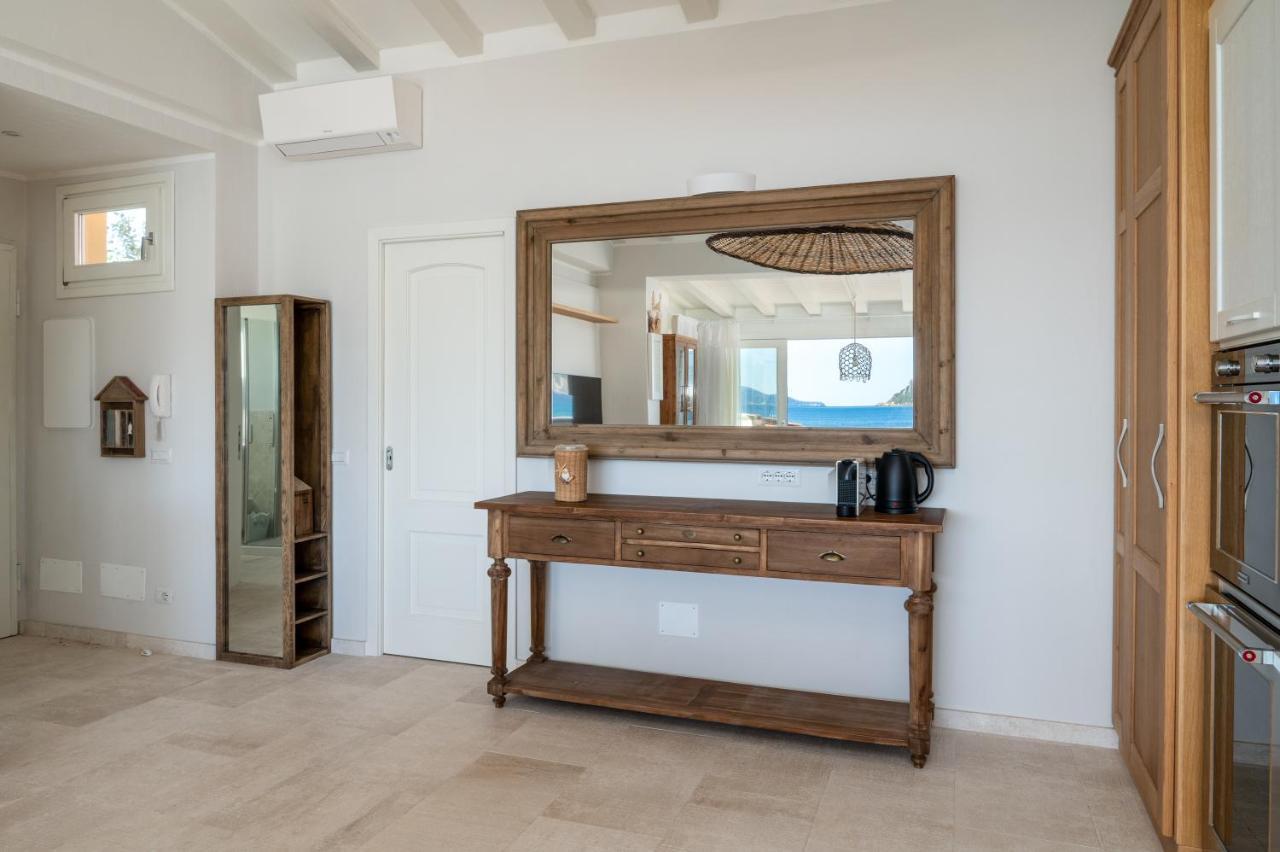 S'Abba Seafront Apartments - Your House In Sardinia Golfo Aranci Exterior photo