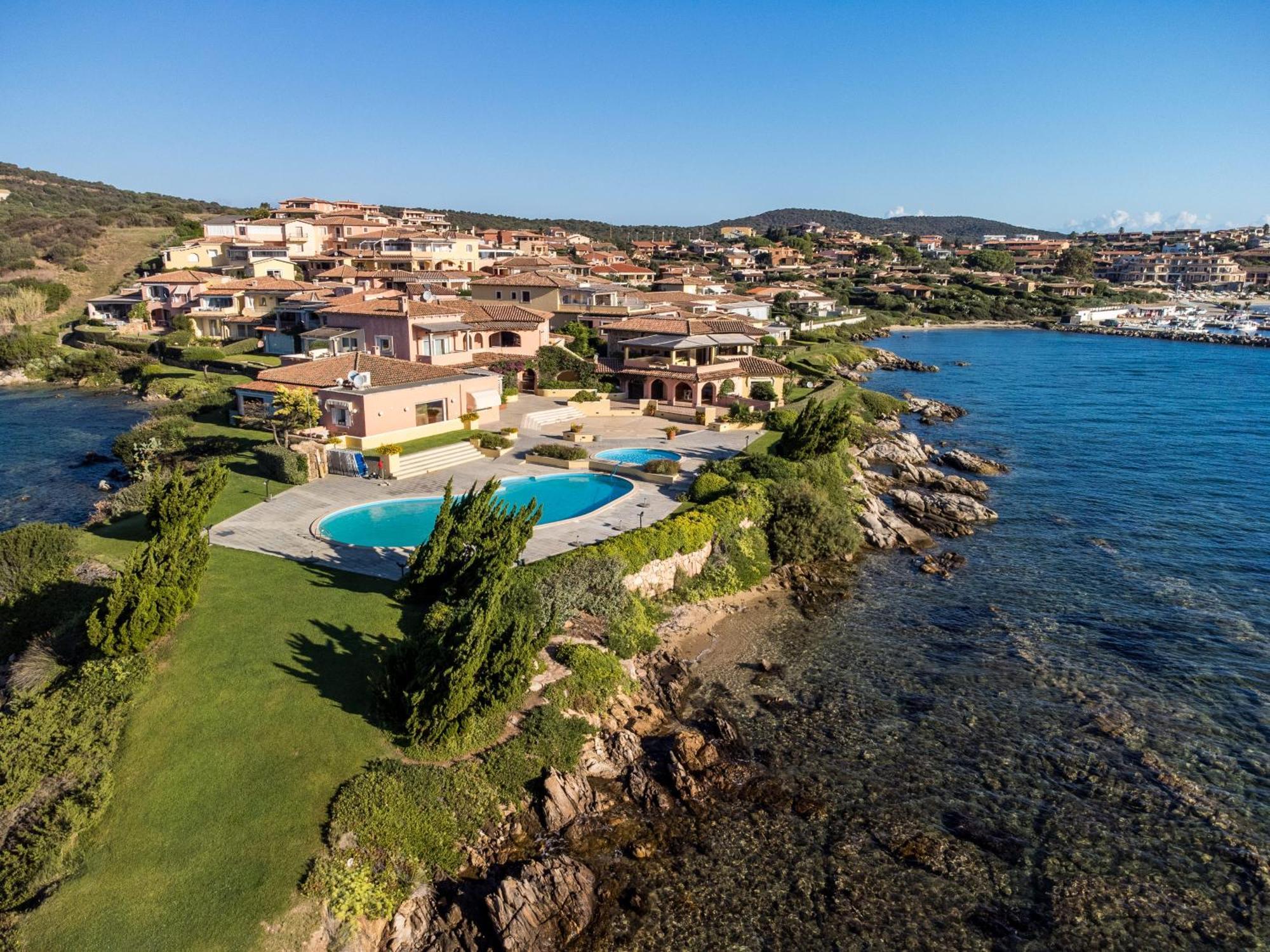 S'Abba Seafront Apartments - Your House In Sardinia Golfo Aranci Exterior photo