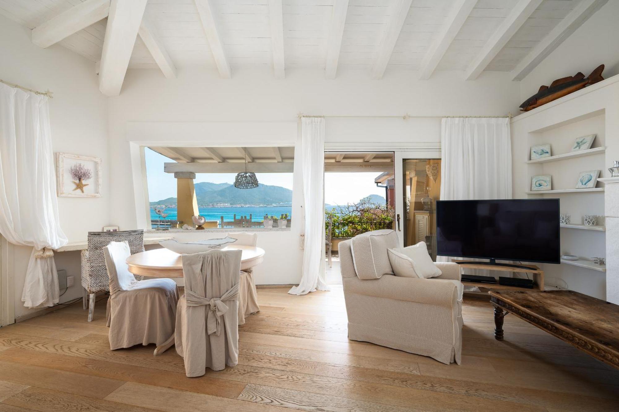 S'Abba Seafront Apartments - Your House In Sardinia Golfo Aranci Exterior photo
