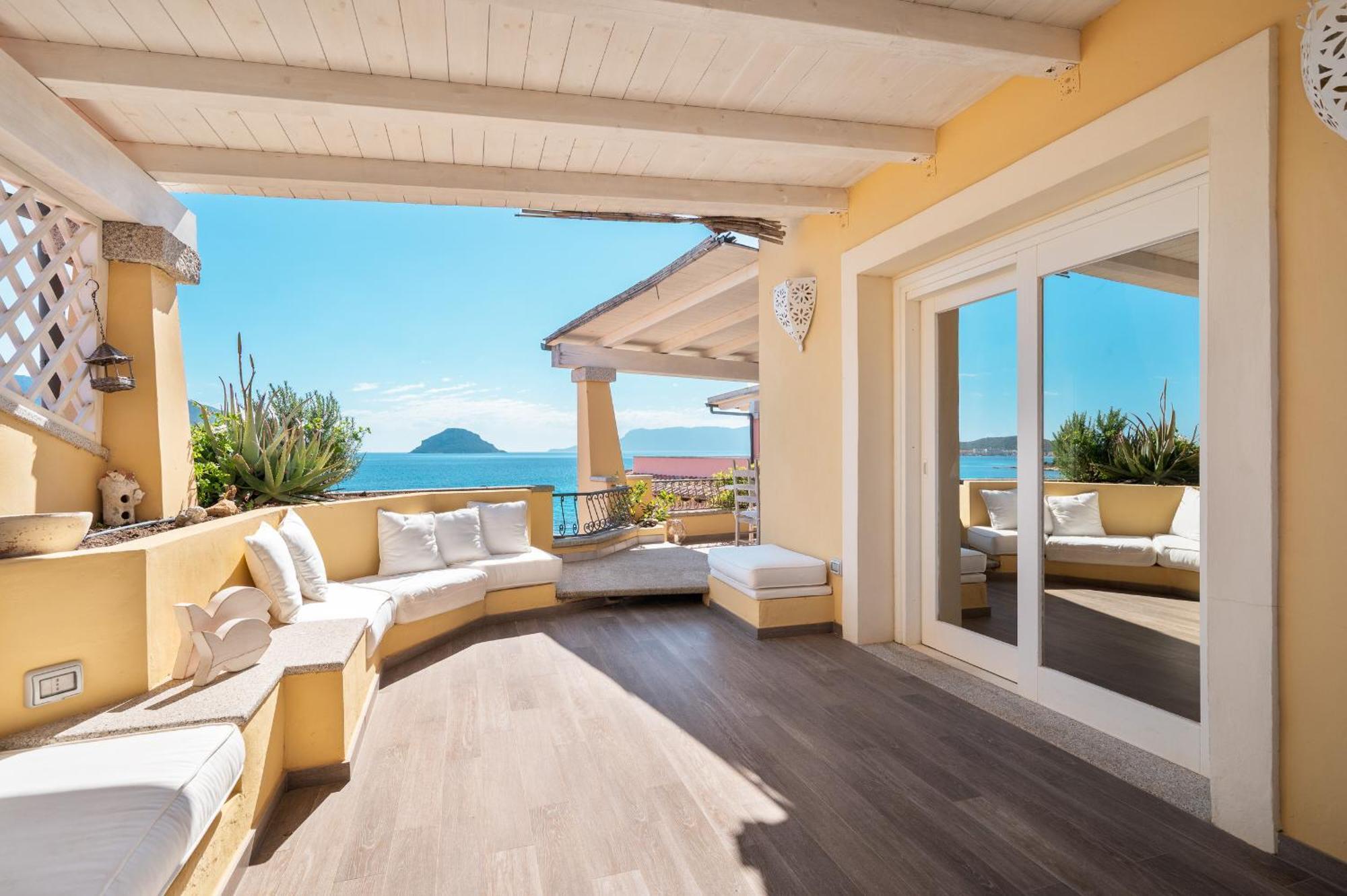 S'Abba Seafront Apartments - Your House In Sardinia Golfo Aranci Exterior photo