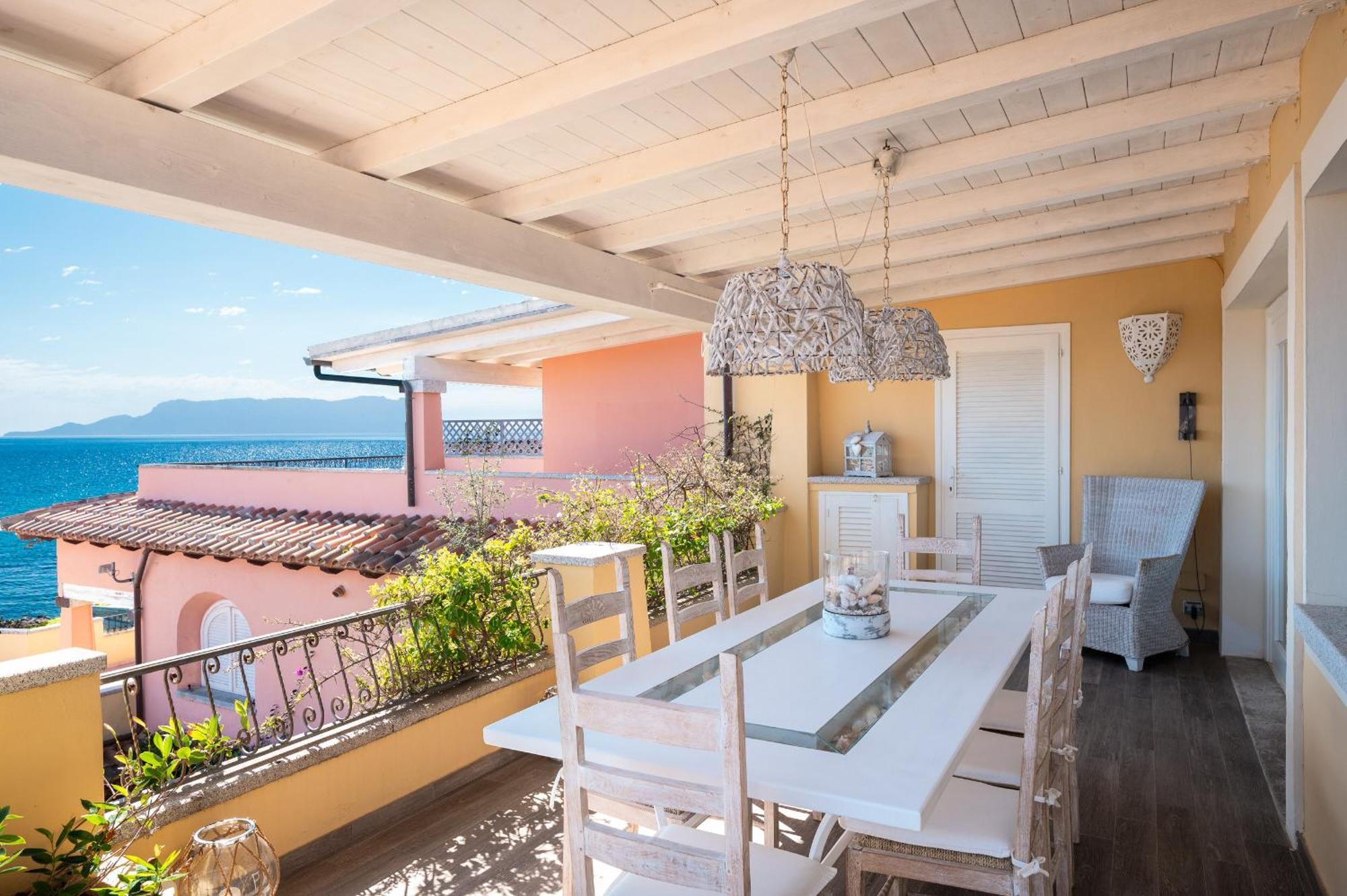 S'Abba Seafront Apartments - Your House In Sardinia Golfo Aranci Exterior photo