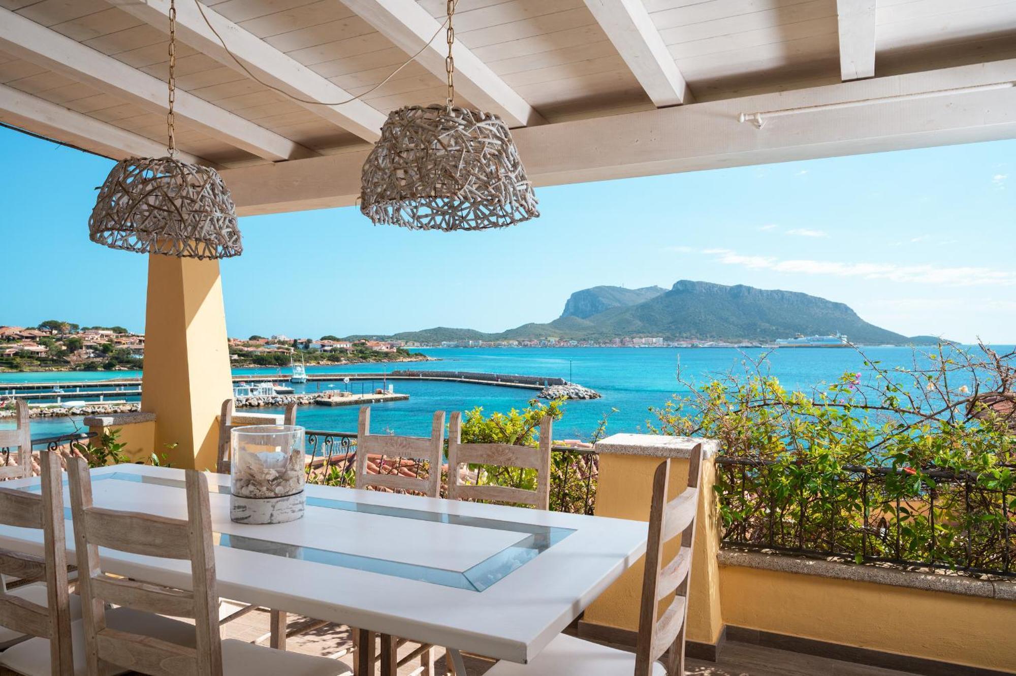 S'Abba Seafront Apartments - Your House In Sardinia Golfo Aranci Exterior photo